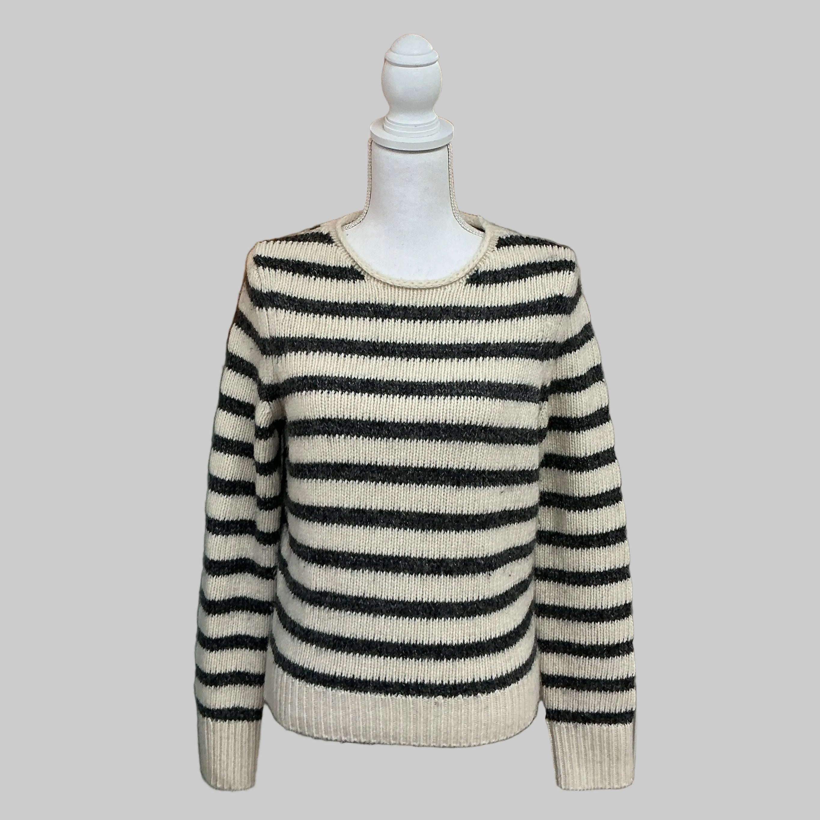 Alex Mill cream and gray stripe Jamie sweater, size S
