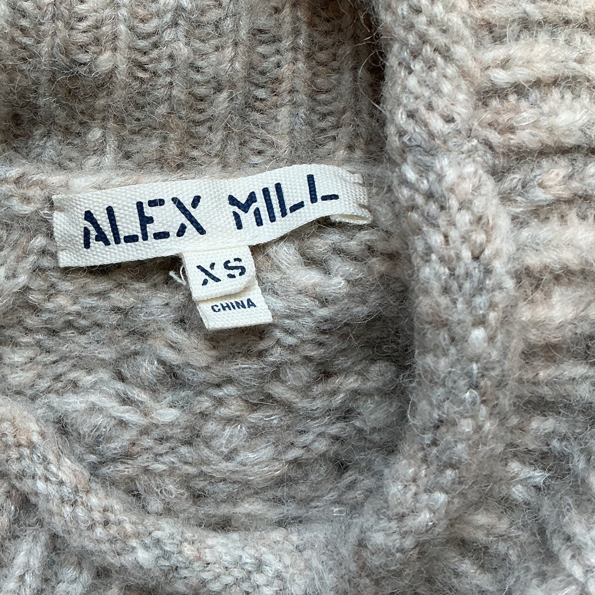 Alex Mill gray Camil Cable sweater, size XS