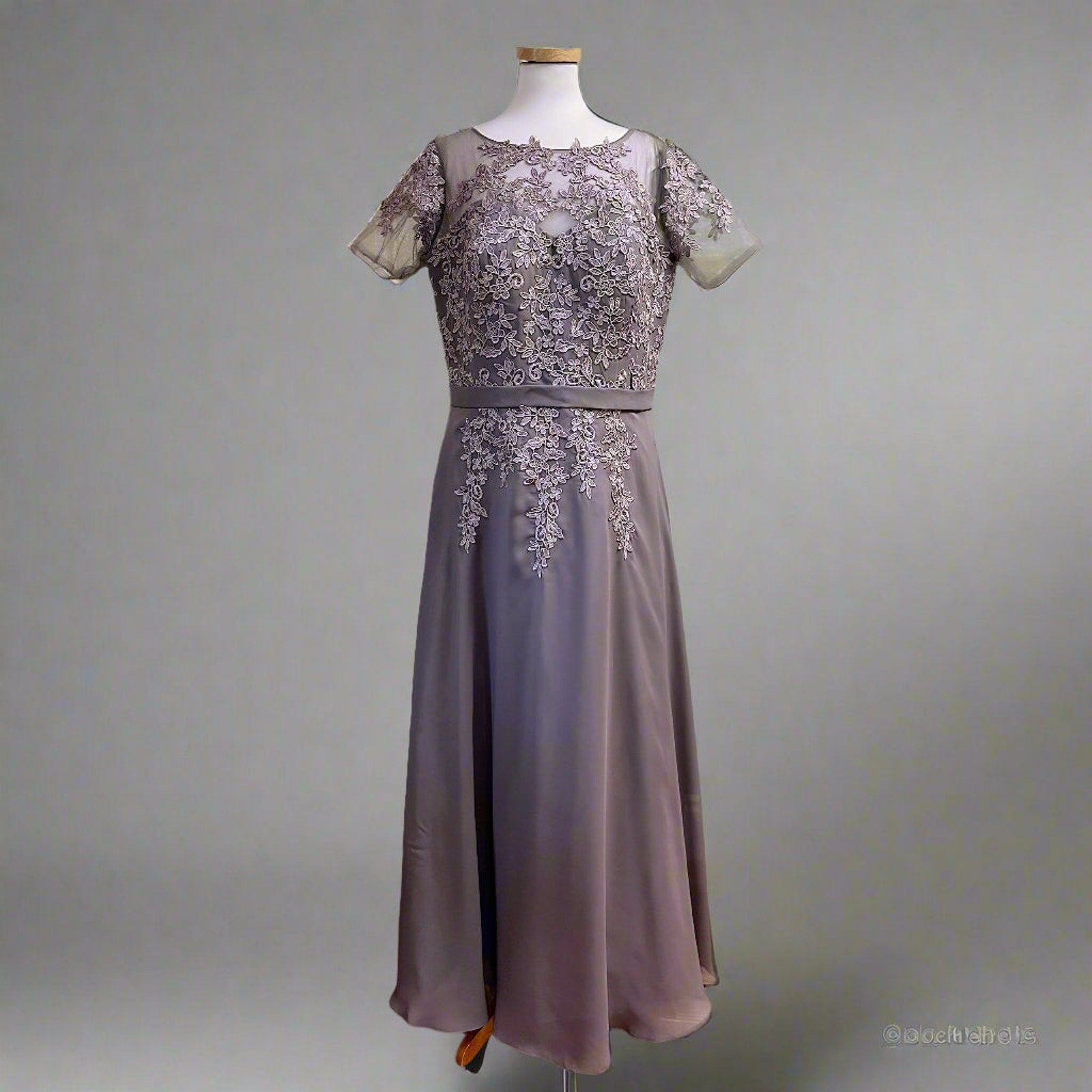 Lavender dress, size XXL, NEW WITH TAGS!