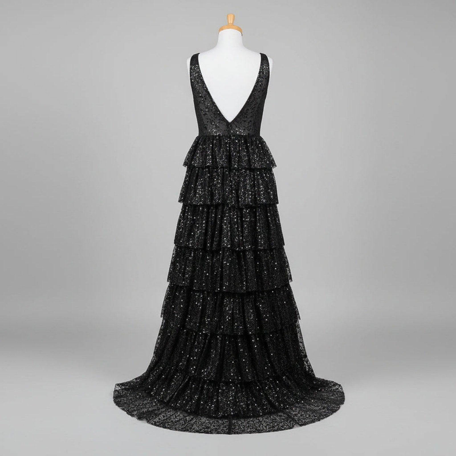 JVN by Jovani black ruffle skirt dress, size 6