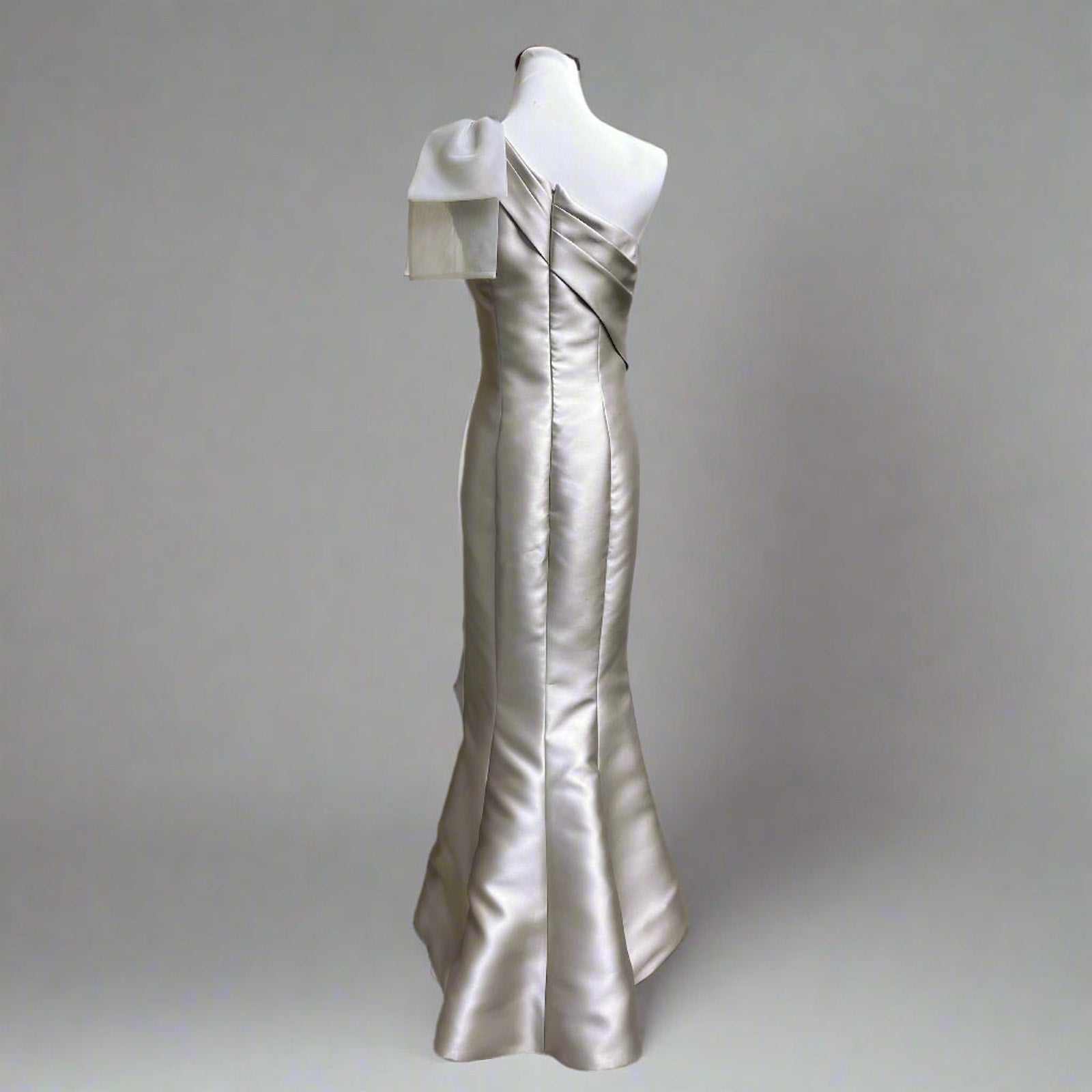 Gia Franco silver gray dress, size 6
