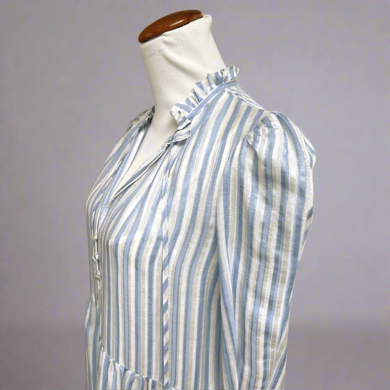 Veronica Beard light blue striped Hawken dress, size 2